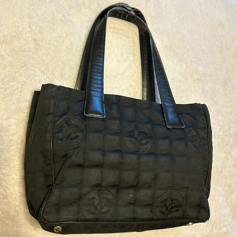 Authentic CHANEL Interlocking CC Logo Black Mini Travel Tote Line Leather Strap